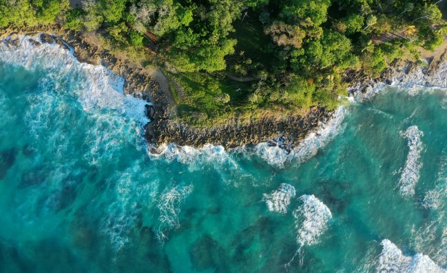 Around the World with Geoffrey Kent: An Inspiring Private Jet Expedition